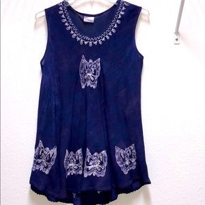 🦋NWOT High-low Navy Blue Sleeveless Top